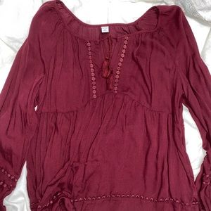 Waved longed sleeved